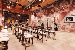 Meeting facility