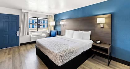 SureStay Hotel by Best Western Phoenix Airport