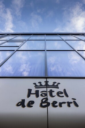Exterior - Hôtel de Berri Champs-Élysées, a Luxury Collection Hotel (Paris)