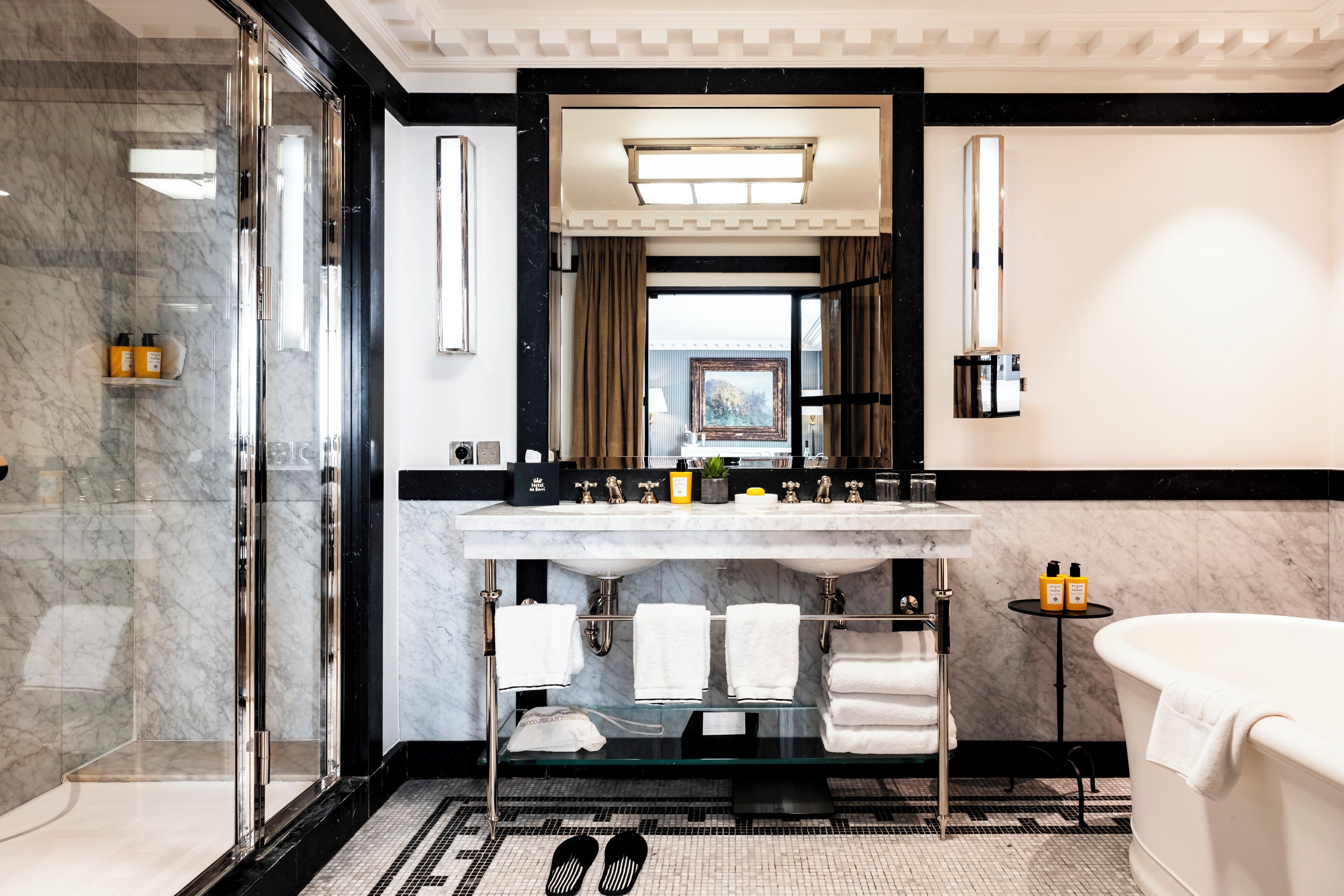 suite, 1 king bed with sofa bed | 1 bedroom, premium bedding, minibar, in-room safe