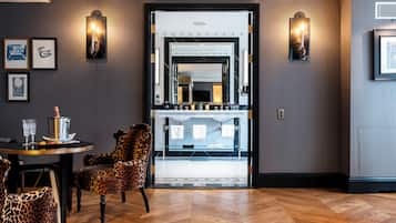 Deluxe Suite, 1 King Bed | Premium bedding, minibar, in-room safe, individually decorated