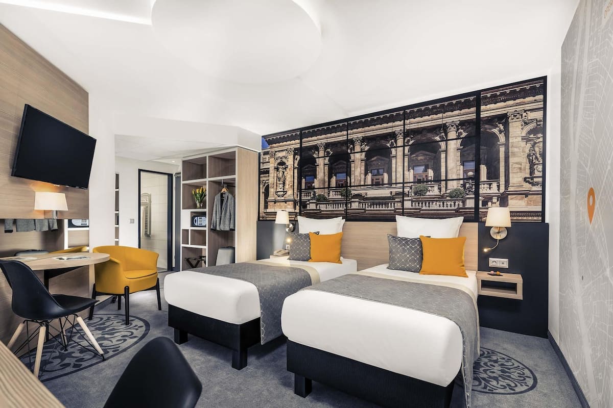 Ropa de cama hipoalergénica y minibar