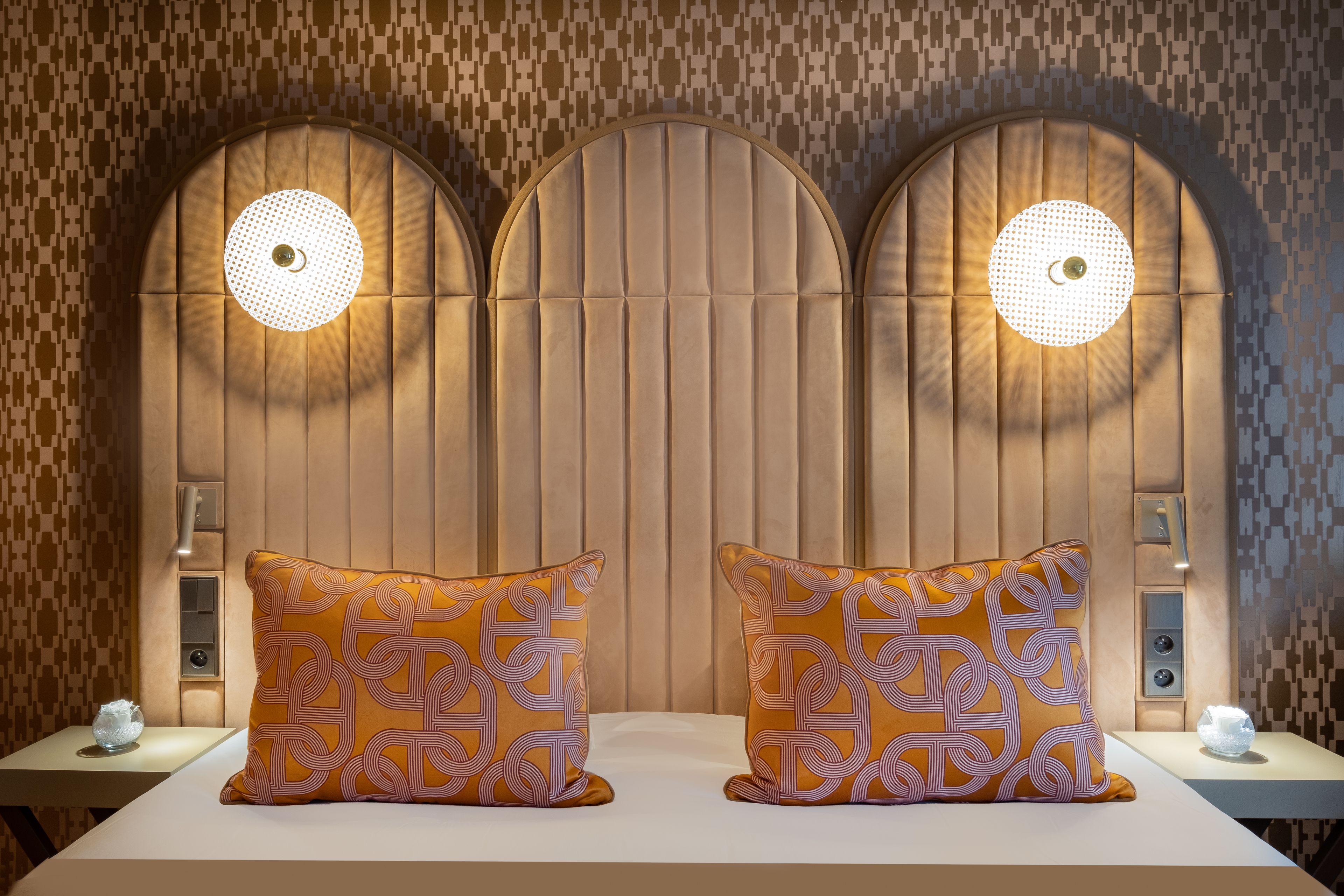 junior suite | 1 bedroom, minibar, in-room safe, desk