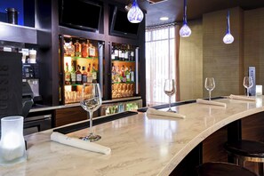 Bar (in der Unterkunft)
