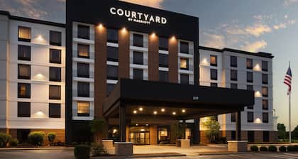 Courtyard by Marriott Louisville Airport