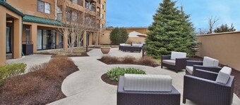 Courtyard Somerset by Marriott