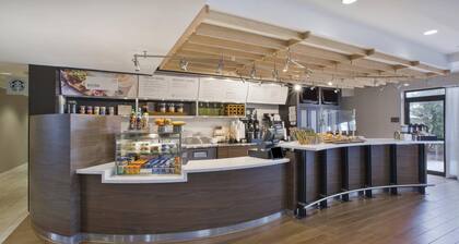 Courtyard Somerset by Marriott