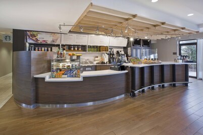 Courtyard Somerset by Marriott