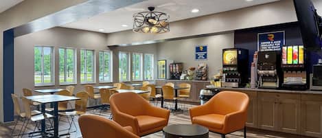 Free daily continental breakfast