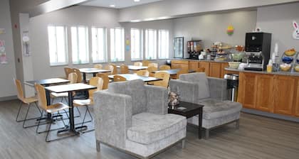 Reston Inn & Suites