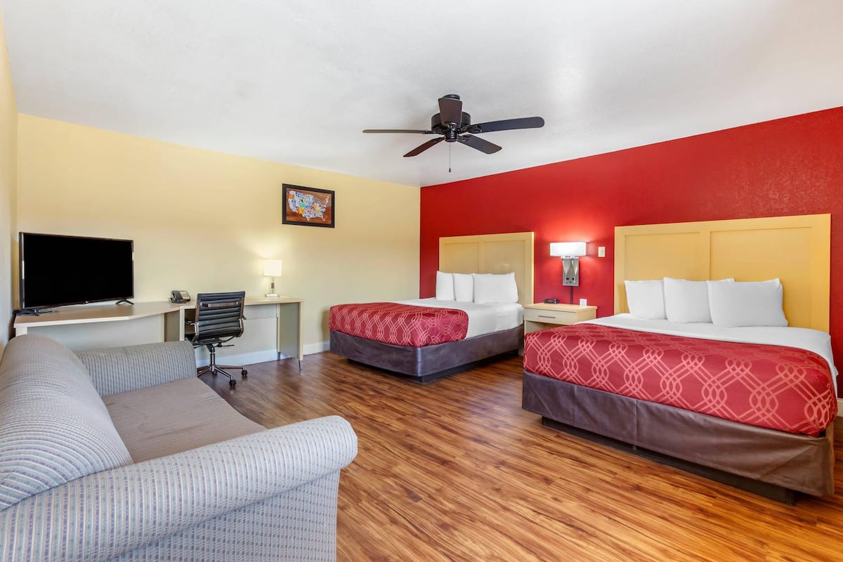 Desk, iron/ironing board, free WiFi, bed sheets