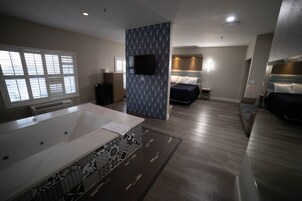 Habitación individual de luna de miel | Bañera de hidromasaje privada