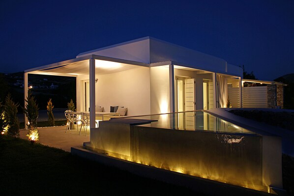 Art Suite Sea View with Outdoor Spa Bath | Terrace/patio