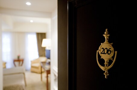 Hera Hotel - Image 45
