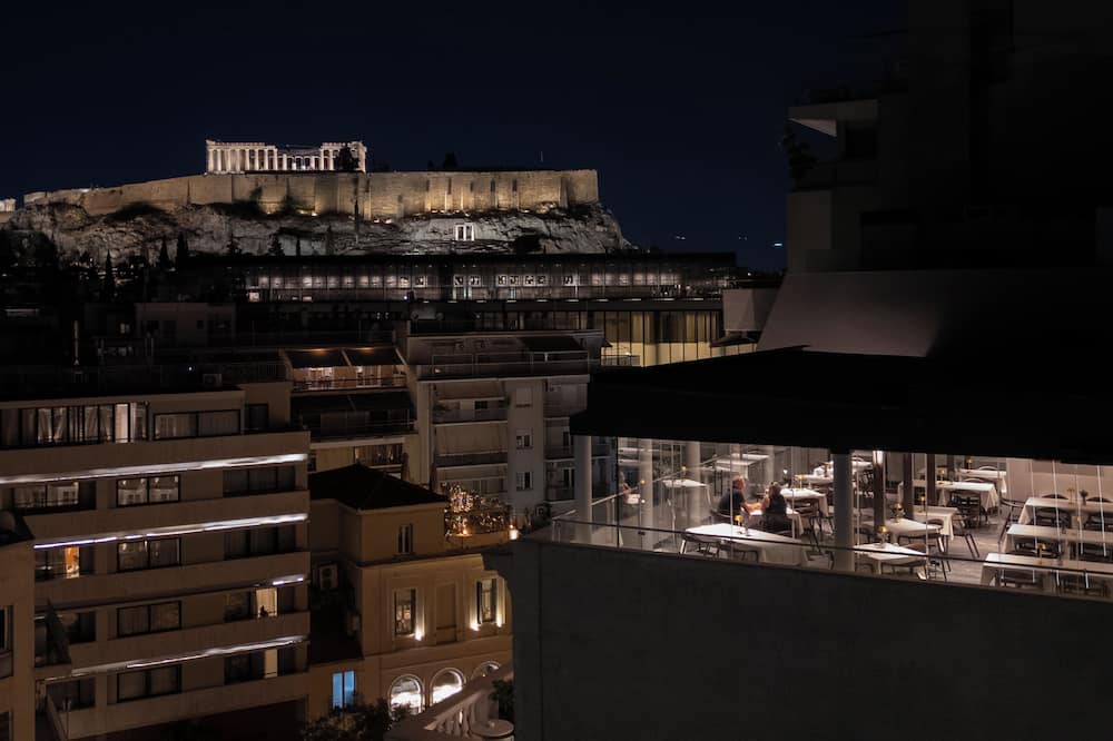 Hera Hotel