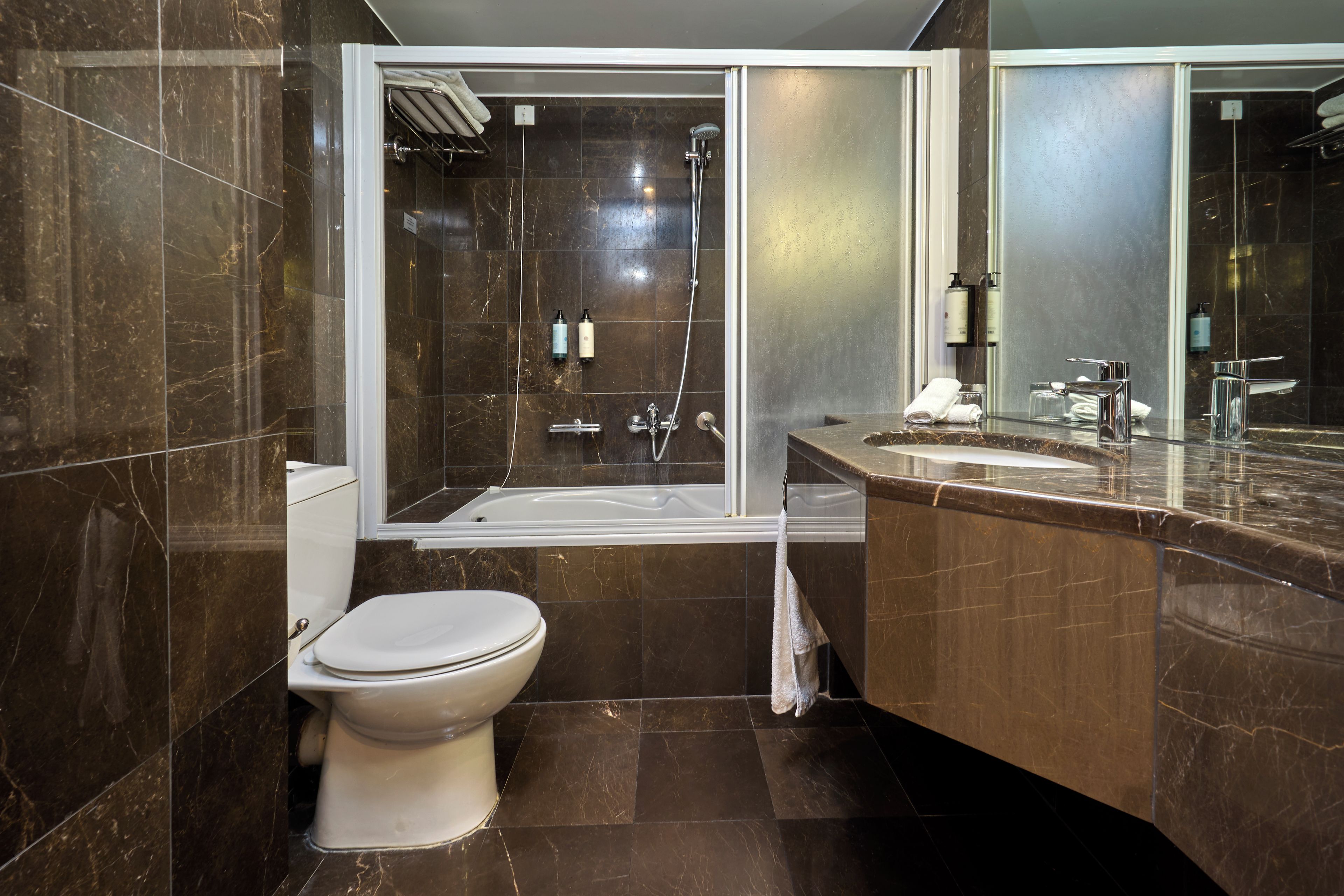 Photo - Hera Hotel