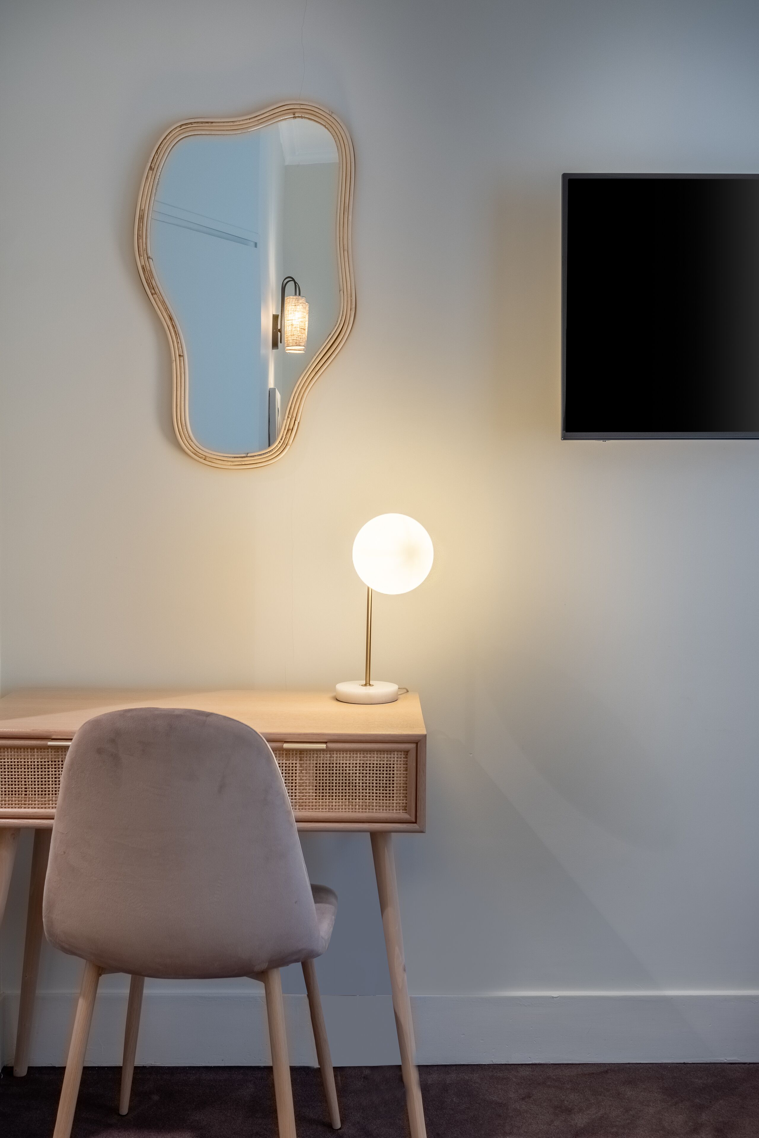 superior room | living area | 30-inch lcd tv with digital channels, tv