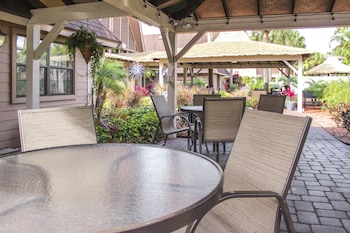 Patio, balcany or terrace at Hilton Vacation Club Polynesian Isles Kissimmee