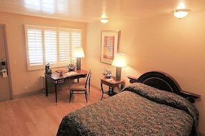 Desk, iron/ironing board, free WiFi