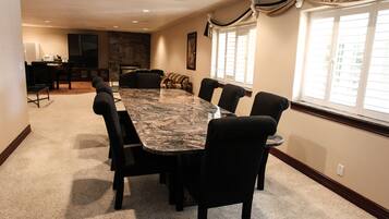Luxury Suite | Interior