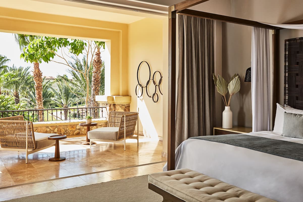 1 bedroom, premium bedding, Tempur-Pedic beds, free minibar
