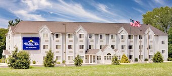 Microtel Inn & Suites by Wyndham Hagerstown by I-81