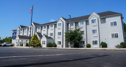 Microtel Inn & Suites by Wyndham Hagerstown by I-81