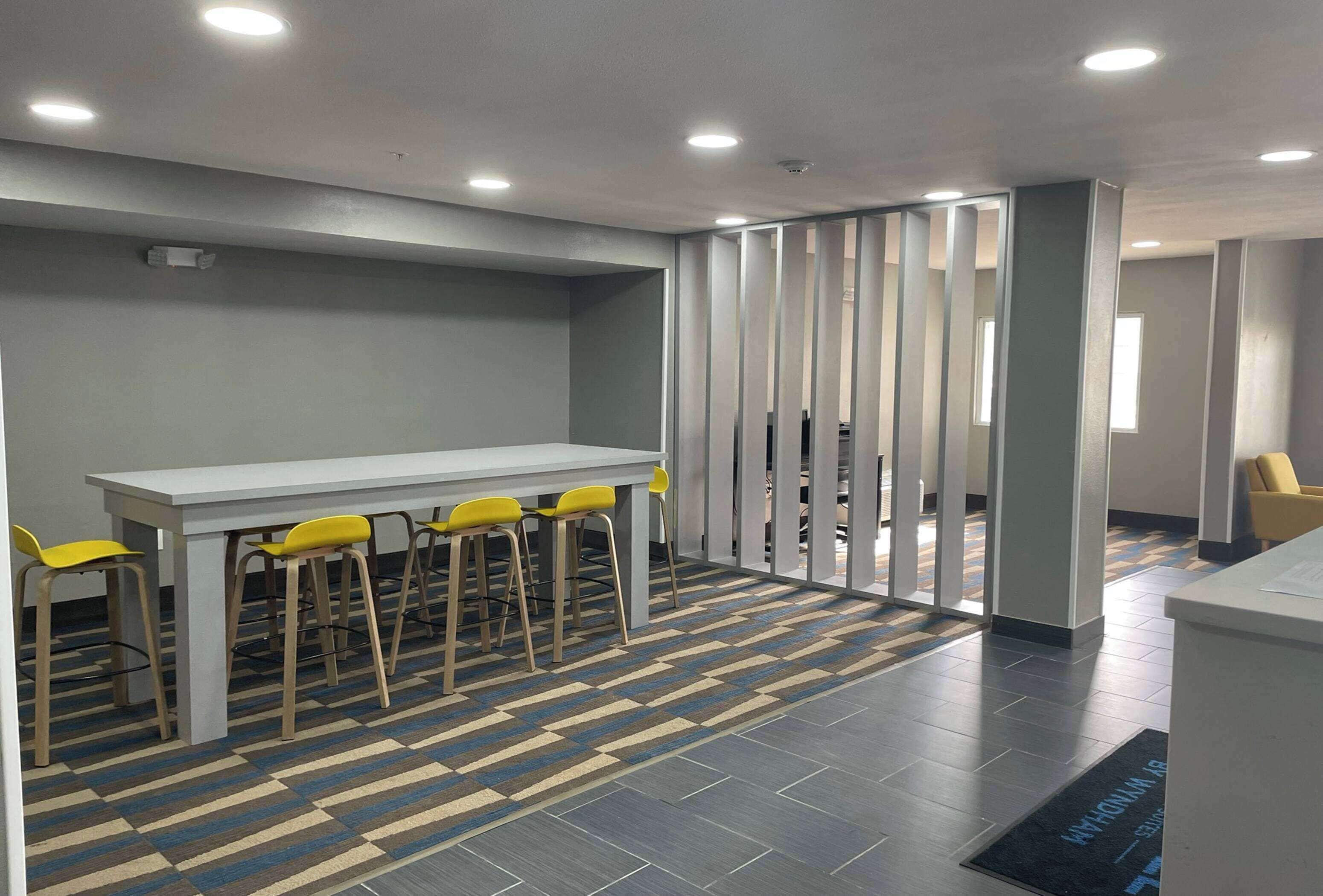 Bao gồm bữa sáng kiểu Âu hàng ngày 