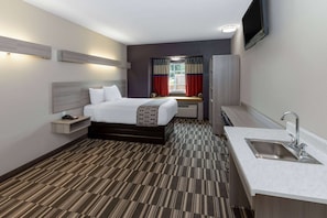 Studiosuite, 1 Queen-Bett, barrierefrei, Nichtraucher (Mobility, Roll-In Shower) | Schreibtisch, Bügeleisen/Bügelbrett, kostenlose Babybetten