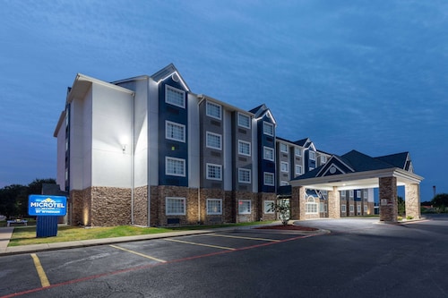 Microtel Inn & Suites by Wyndham Bossier City