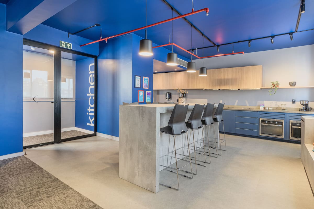 family suite | shared kitchen facilities