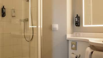 Premium bedding, in-room safe, desk, iron/ironing board