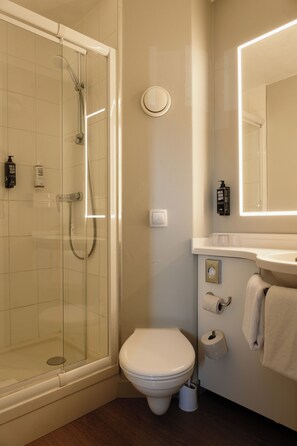 Camera, 1 letto matrimoniale | Biancheria da letto di alta qualità, una cassaforte in camera