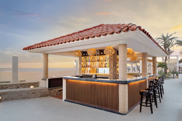 Beach bar - Royal Solaris Los Cabos & Spa - All Inclusive (San José del Cabo)