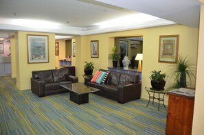 Lobby-Lounge