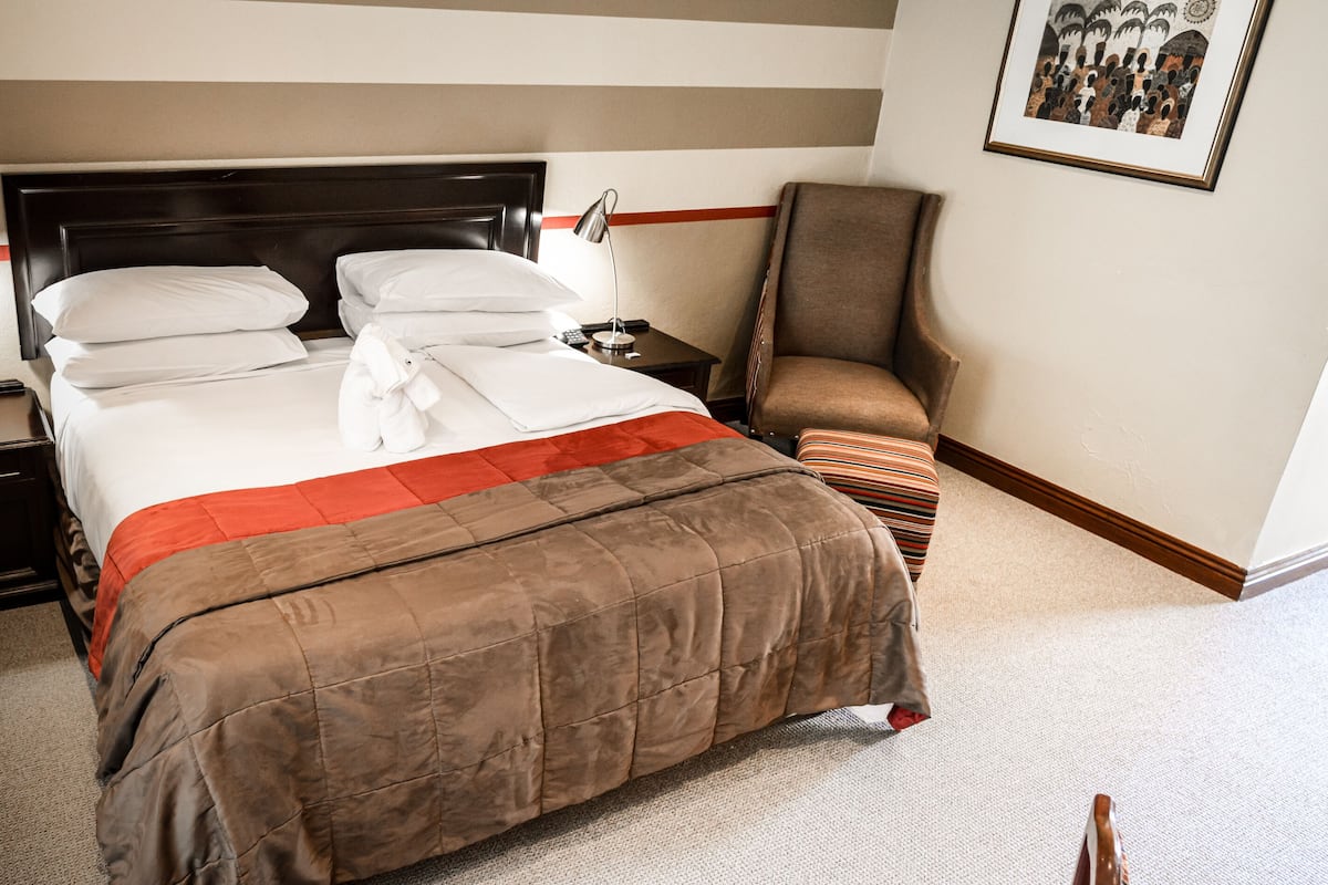 Standard Double Room | Select Comfort beds, minibar, in-room safe, desk