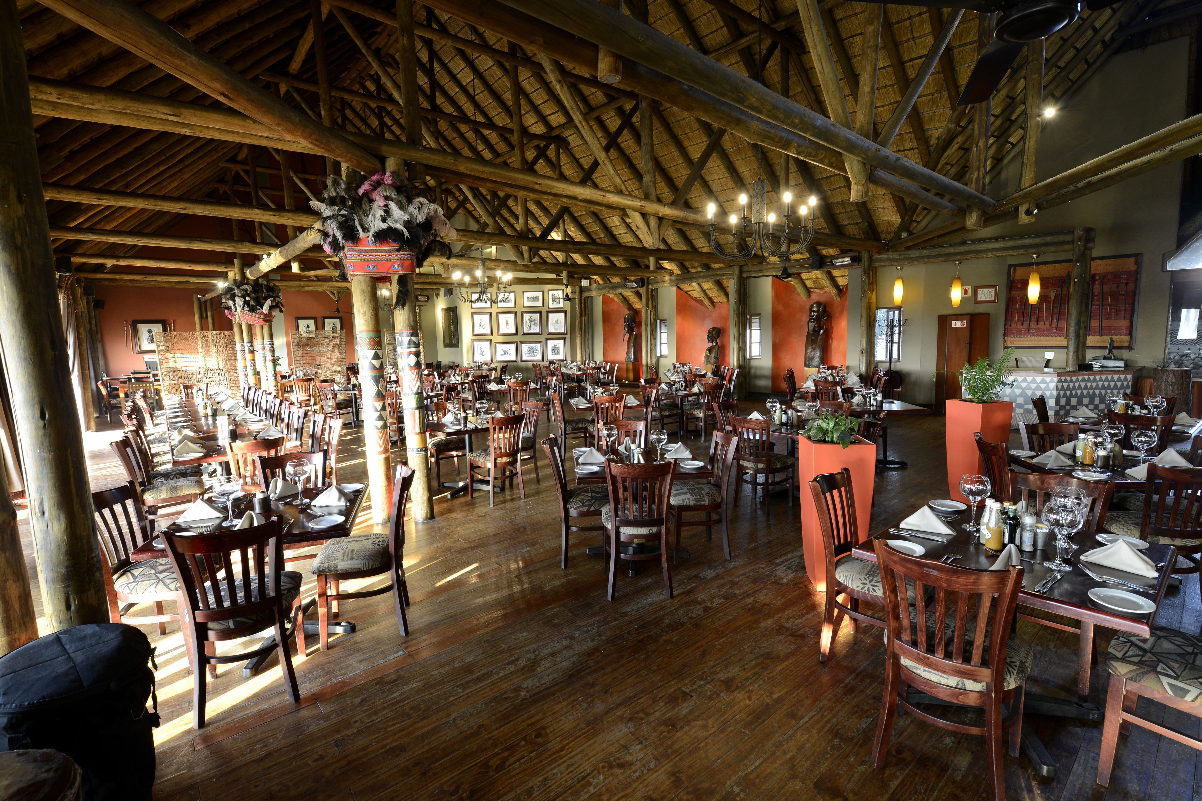 2 restaurants, breakfast served