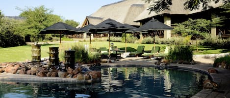 Körperbehandlungen, Aromatherapie, Warmsteinmassagen