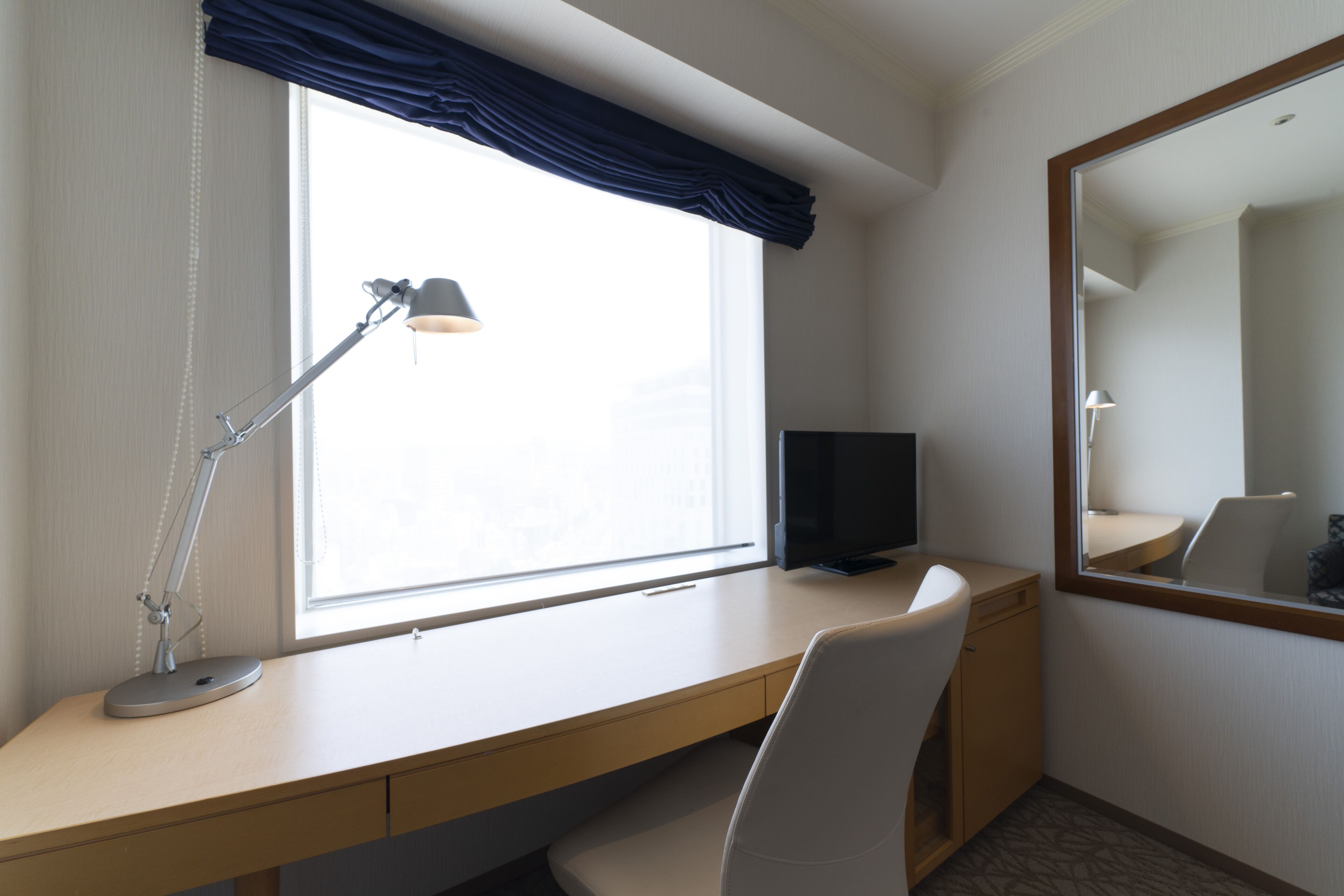 1 bedroom, minibar, desk, laptop workspace