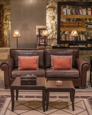 Lounge no saguão