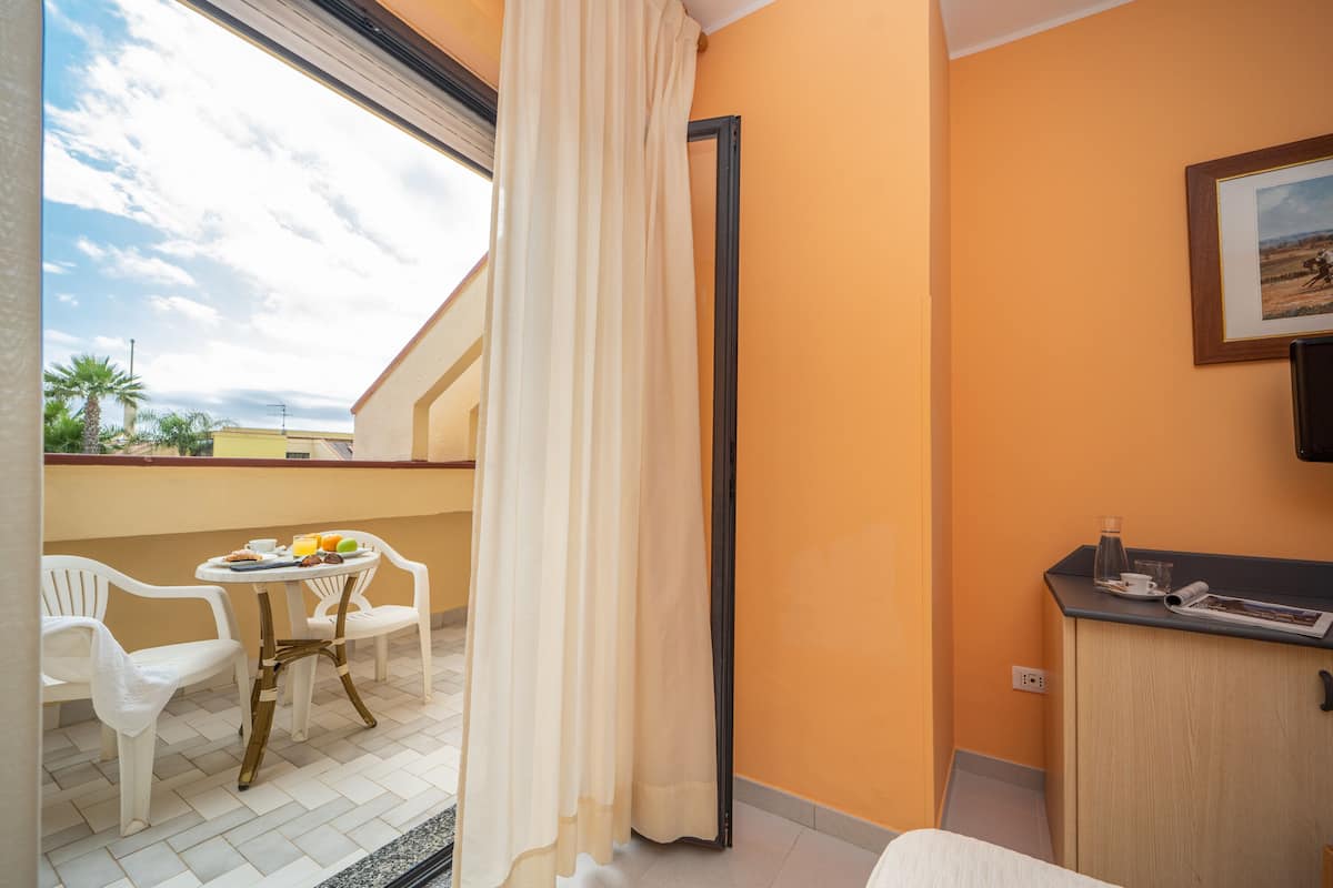 Superior Quadruple Room | Terrace/patio