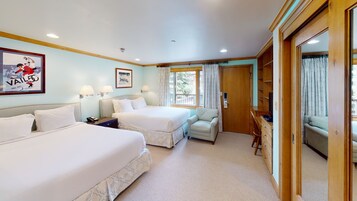 Condo, 2 Bedrooms (Platinum) | Premium bedding, in-room safe, individually decorated