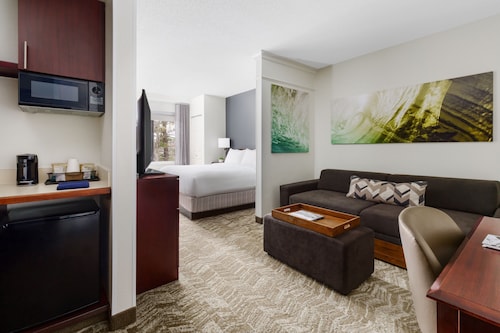 SpringHill Suites Manchester-Boston Regional Airport