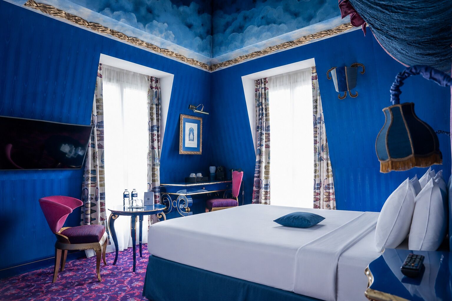 Junior Suite | Premium bedding, in-room safe, desk, soundproofing