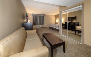 Suite, 1 King Bed, Accessible, Non Smoking | Desk, iron/ironing board, free cribs/infant beds, rollaway beds