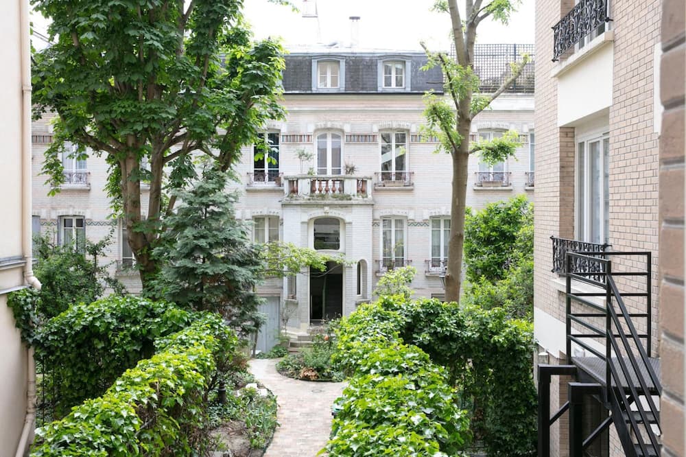 Hotel Montparnasse Alesia