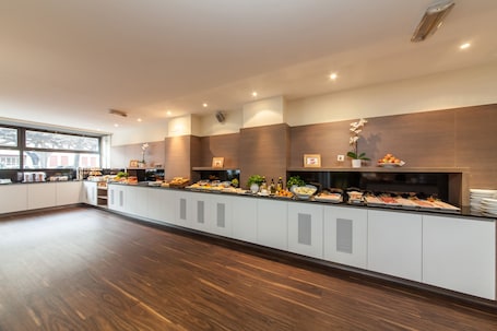 Daily buffet breakfast (EUR 10 per person)