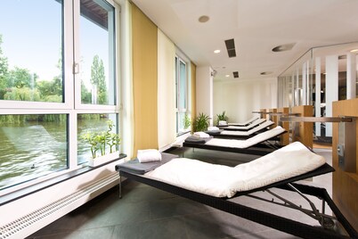 Gold Inn Adrema Hotel