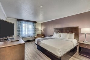 Premium bedding, pillow-top beds, desk, blackout curtains - La Quinta Inn & Suites by Wyndham North Orem (Orem)