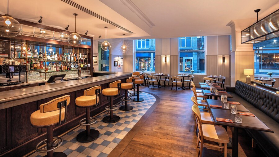 Leonardo Hotel Cardiff